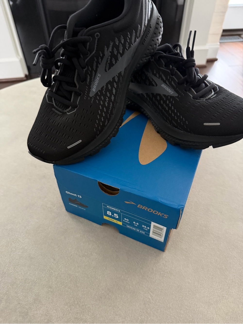Brooks Women’s Running Shoes Ghost 13 in Black, 8.5 wide